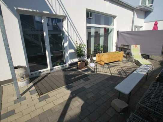 Barriere freie Wohnung mit Terrasse !