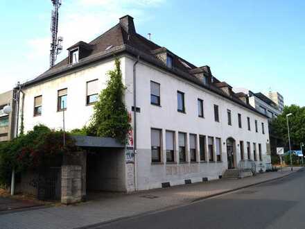 großzügig und hell