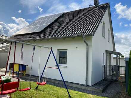 Einziehen und wohlfühlen – modernes, gepflegtes Einfamilienhaus mit top Energieeffizienz