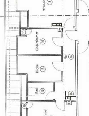 Top Lage: frisch renovierte 3-Zimmer-DG-Wohnung nahe Uni (15min zu Fuß), ideal für Studi WG / Paare