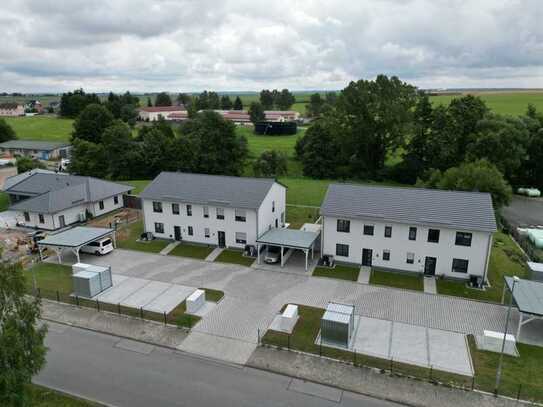 Traumhaus in ruhiger Lage! Sofort verfügbar! FBH, Garten, Carport