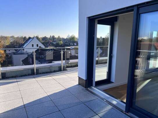 2,5 Zimmer, exquisite Dachterrassen-Wohnung ca. 80m² + große Terrasse. F.-Eschersheim