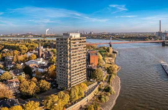 renovierte Büroflächen mit Ausblick auf den Rhein