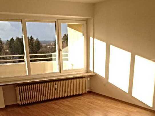 Lichtdurchflutete 3 Zimmerwohnung mit Alpenblick