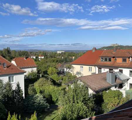 4,5 Zimmer Wohnung mit Einbauküche in ruhiger Wohnlage in Coburg