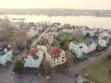 MFH mit 4 Wohnungen und Mietsteigerungspotenzial in Gehlsdorf