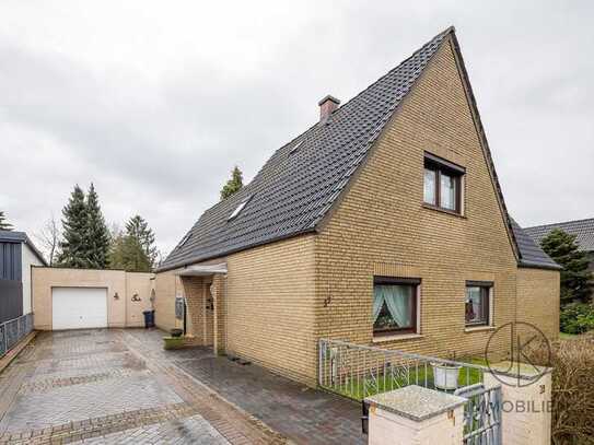 ***Idyllisches Heim: Charmantes Haus mit separaten Wohnbereichen und liebevoll gestaltetem Garten