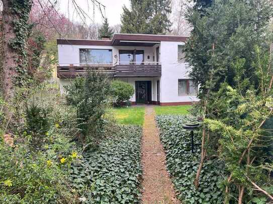 PROVISIONSFREI: großes & ruhig gelegenes Einfamilienhaus mit Garten und Doppelgarage / Alte Veste