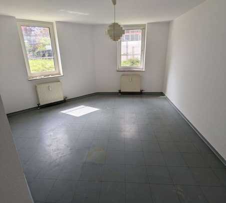 2 Zimmer, Küche, Bad nur mit Wohnberechtigungsschein