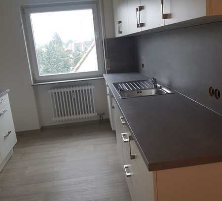 Schicke naturnahe 2-Zimmer-Dachgeschosswohnung in Gärtringen-Rohrau