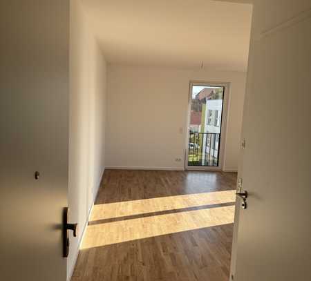 Stilvolle, neuwertige 1-Zimmer-Wohnung mit Balkon und Einbauküche in Greifswald