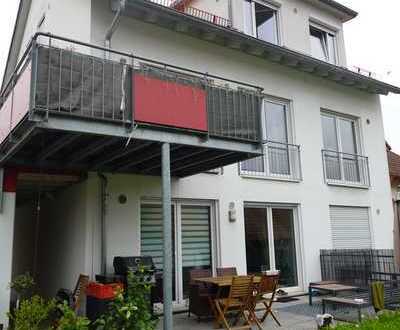 Schöne 4,5-Zimmer-Maisonette-Wohnung mit Balkon und Einbauküche in Rottenburg Oberndorf