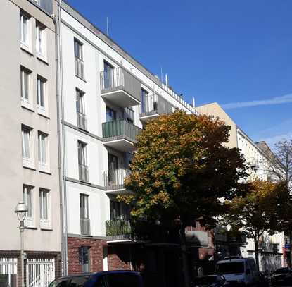 Moderne, möblierte 2 Zimmer-Wohnung für 1 Person mit Tiefgaragenplatz