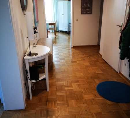 Gepflegte 4-Zimmer-Wohnung mit Balkon und Einbauküche in Celle
