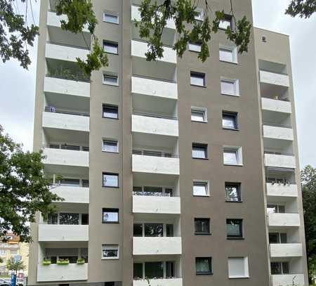 Tolle 2 ZKB mit Balkon Nahe Klinikum!