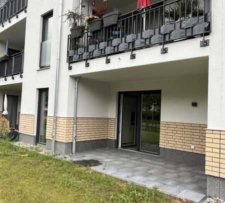 Hochwertige 3-Raum-Wohnung mit zwei Terrassen in Krebsförden