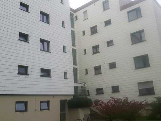 Schöne 4-Raum-Wohnung mit EBK und Balkon in Schramberg