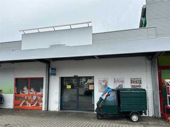 Zentrale Gewerbefläche,Einzelhandel/
Produktion, EG ca. 460 m²; BAB 73, Stellplätze