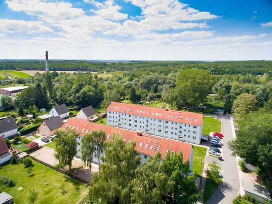 Entdecke den Spaß am Wohnen – 4-Raum-WE wartet in ruhiger idyllischer Lage auf EUCH!