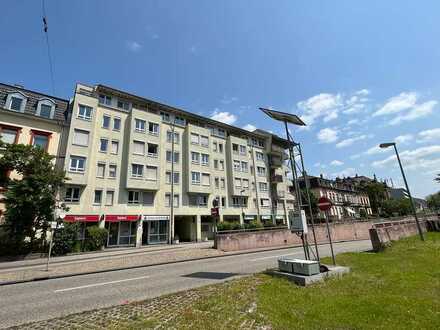 Bezugsfreie Einzimmerwohnung im Herzen von Freiburgs Oberau - Moderner Komfort in perfekter Lage