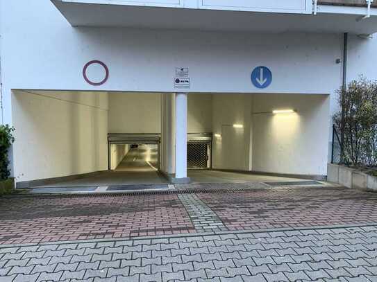 Tiefgaragenstellplatz/Garage/PKW Parkplatz/Stellplatz