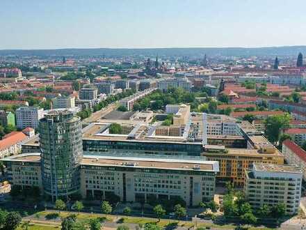 Alles an einem Ort | Arbeitswelten mit Blick auf die City von Dresden