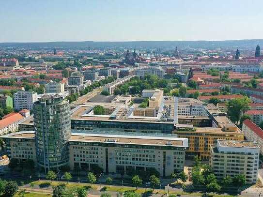 Alles an einem Ort | Arbeitswelten mit Blick auf die City von Dresden