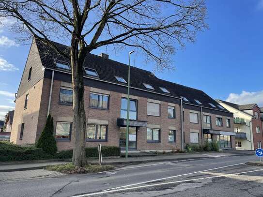 Freundliche 3-Zimmer-Dachgeschosswohnung mit Balkon in Stolberg (Rheinland)