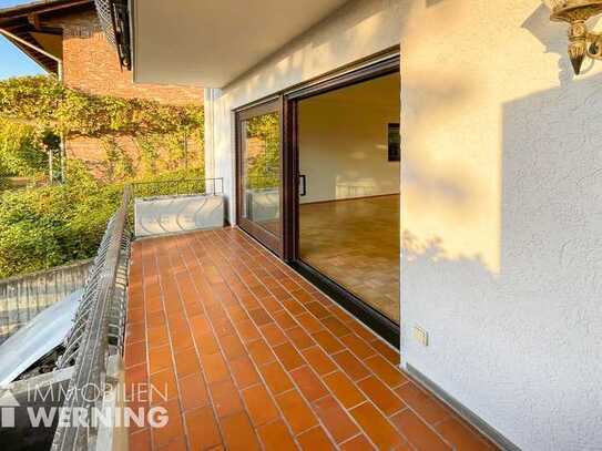 Gepflegte 2-Zimmer-Wohnung mit schönem Balkon und tollem Ausblick