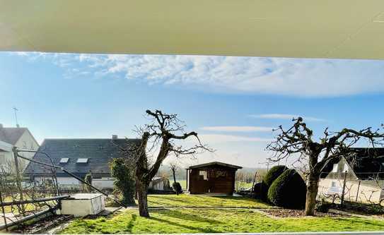 NEU sanierte helle 4-Zimmer Wohnung mit Balkon,Garage und Garten in Dettelbach zu vermieten