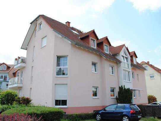 Markkleeberg- DG-Maisonettenwohnung in Traumlage mit Balkon/Loggia, großzügiger Galerie & Stellplatz