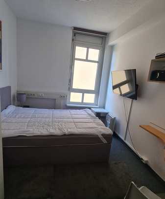 Attraktives WG-Zimmer in Stuttgart-Schwabstraße