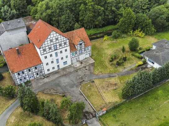 Hervorragendes Anwesen in Warburg mit variabler Gestaltungsmöglichkeit