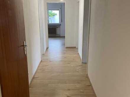 Modernisierte 4-Raum-Wohnung mit Balkon in Dornstadt