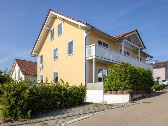 Erdgeschoss-Wohnung 142m² mit Garten zur Miete