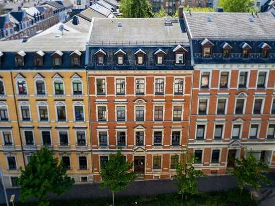 renovierte 4-Zimmer-Wohnung mit Balkon in Plauen: Helle Räume + frischer Wind für Ihr neues Zuhause!