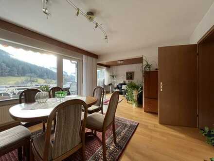 Praktische 4-Zimmer-Wohnung mit traumhaftem Blick in Bad Teinach