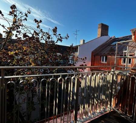 Neubau!!! Familienfreundlichen 3 Zi.-Wohnung mit Galerie und Balkon in München