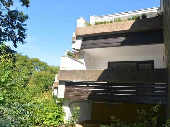 Nachmieter gesucht für 2-Zimmer-Hochparterre-Wohnung mit Balkon und Einbauküche in Lüneburg