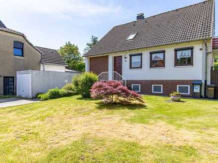 Schönes Einfamilienhaus mit Dachgeschosswohnung in Barsinghausen