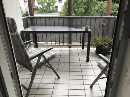 Lichtdurchflutete 2 Zimmer-Wohnung mit großem Sonnenbalkon und PKW-Stellplatz in Nackenheim