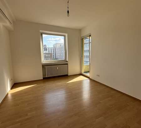 Schöne 3 Zimmer Wohnung mit Balkon zu vermieten