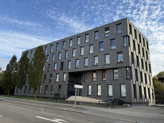 RICH - Attraktive Büroeinheit mit Kühlung im repräsentativen Bürohaus "Eastsite One" - provisions...