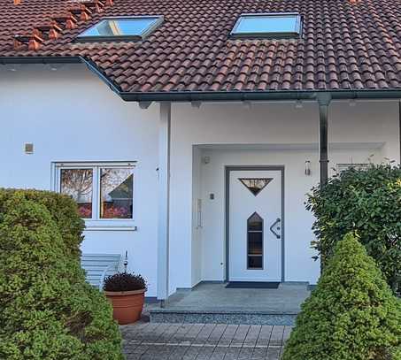 Provisionsfrei Einfamilienhaus in Reihenbauweise in Vöhringen/Illerzell