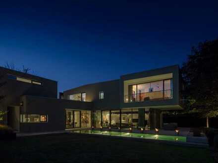 Den kommenden Sommer genießen! Moderne Architektenvilla in Toplage von St. Mauritz!