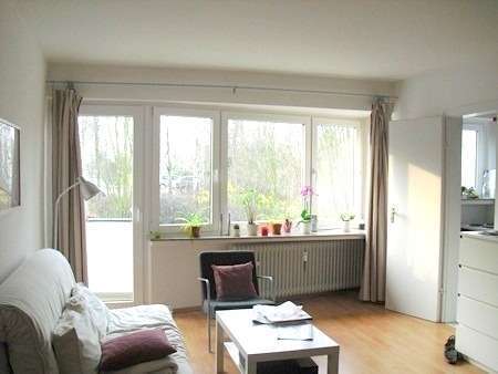 AUFGEPASST!! 2-Zimmer-Wohnung mit Balkon in Bonn-Poppelsdorf!!