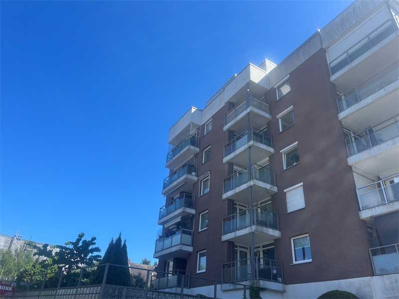 Hell, sonnig, lichtdurchflutet: 3-Zimmer-Wohnung mit 2 Balkonen und TG-Stellplatz!