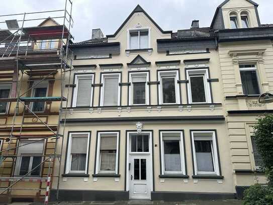 Schöne, helle 2,5 Zimmer-Dachgeschosswohnung in Solingen Mitte