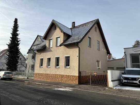 Charmantes Haus in Stuttgart-Vaihingen – Ideal für Familien oder WGs