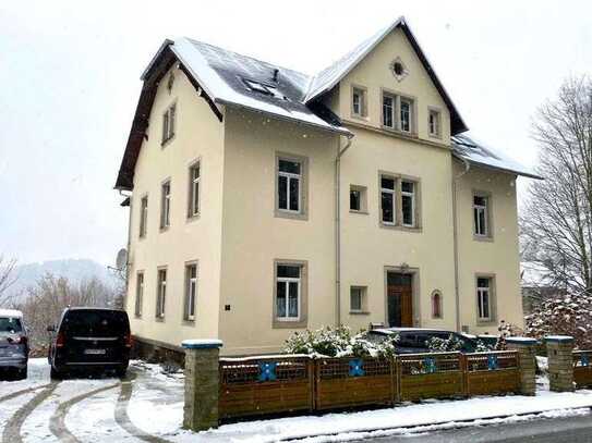 Perfekte Familienwohnung mit Stellplatz, Balkon und Gartennutzung